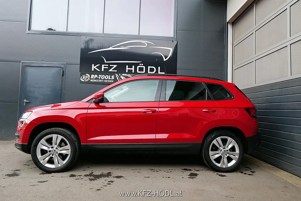 Skoda Karoq 2,0 TDI SCR 4×4 Style DSG Aut. Image 6