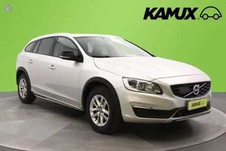 Volvo V60 D3 Business / Juuri tullut / Volvo On Call / Vakionopeudensäädin / Pa-lisälämmitin / Navi / /